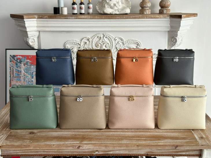 Picture of Loro Piana Handbags _SKUfw185065129fw
